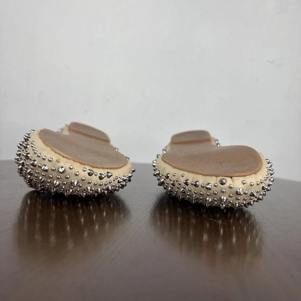 Jeffrey Campbell Martini Loafer Shoes Women's 7.5 Nude Studded Spiked Flats